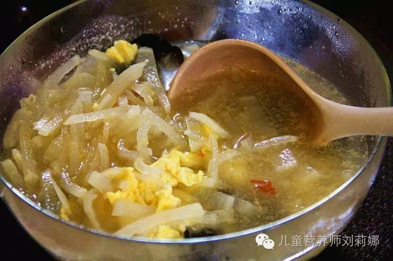 宝贝发烧吃什么食物菜谱,三岁娃发烧好了饮食吃什么
