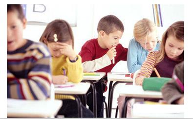 耳蜗植入另一侧需要助听器吗 (做了耳蜗敢不敢戴助听器)