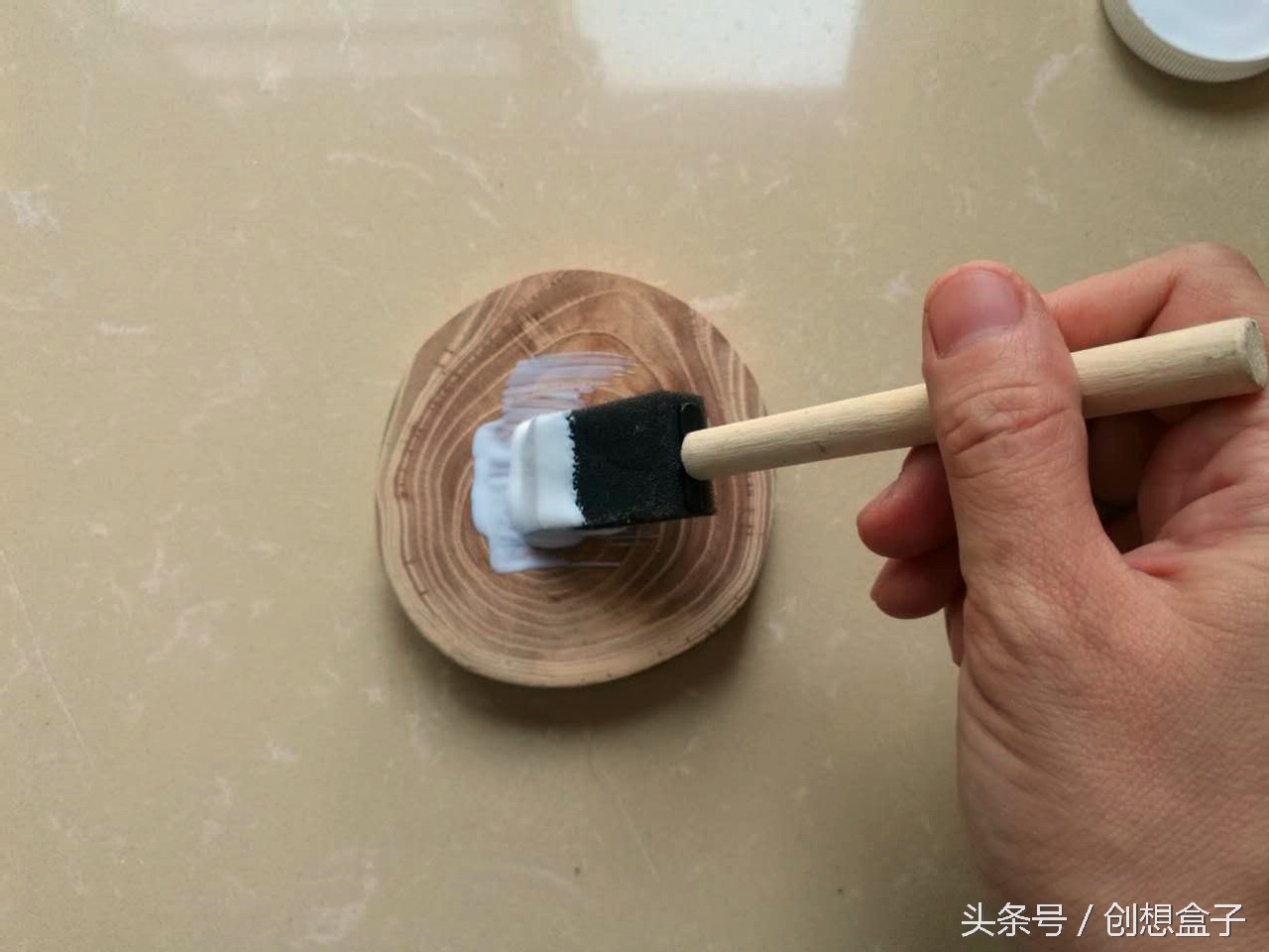 亲子手工制作要注意事项,该如何给孩子做亲子手工呢