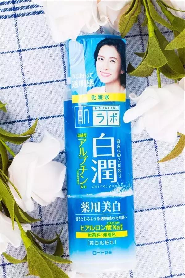 Word天！曾经不起眼的姨妈巾，这次颠覆了我们的三观