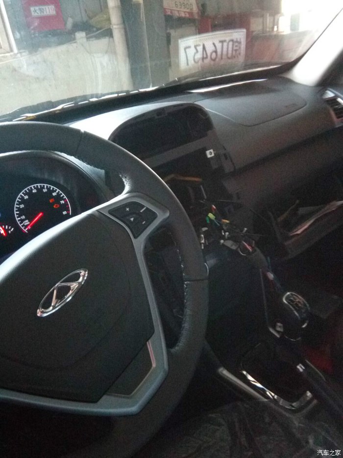 瑞虎3万元练手车,2015年瑞虎3手动