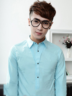 男生发型推荐清爽短发烫发,男生中短发烫发发型推荐