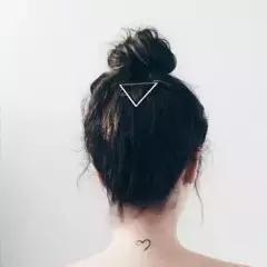 极简轻奢装饰品,饰品极简高级