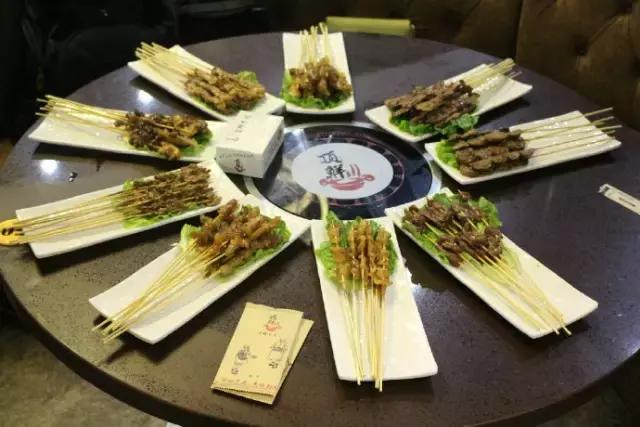 南宁火锅店推荐5-6人西乡塘区,南宁火锅店包厢排名前十名