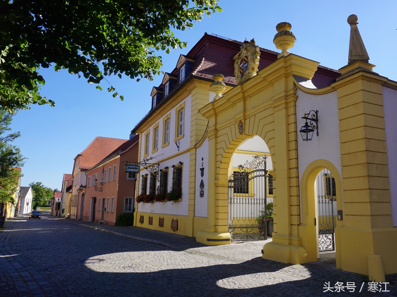 美丽的莱茵河东岸最著名的葡萄酒,法兰肯葡萄酒