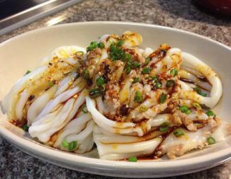 广东人做的肠粉真好吃,广东人最爱的早餐