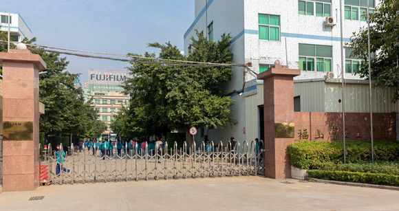 记录农村女孩出来打工的十年,记录创业女人的真实生活