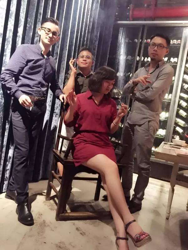 一个公司最重要岗位就是前台,一个公司前台主要学什么