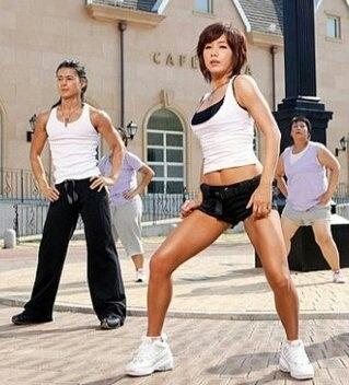 暴汗减肥健身操教程郑多燕,郑多燕健身操能够瘦肚子吗