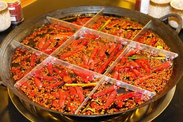 椒江附近哪有美食火锅店,椒江火凤祥火锅店价目表