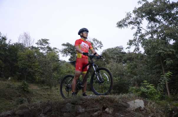 好骑的入门山地自行车测评,野兽自行车测评speedx