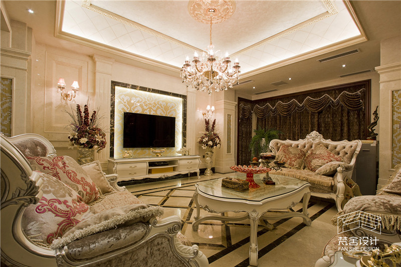 某企业投资400万元,某企业对一座建筑物进行改造