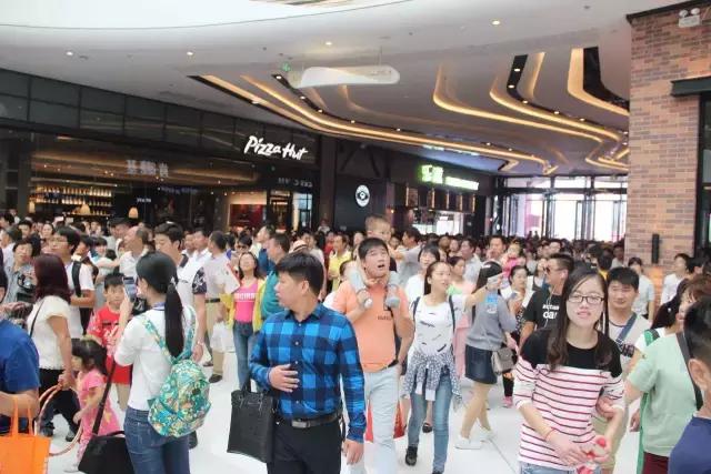 王健林万达成为世界性大品牌,王健林说万达开五十个商业中心