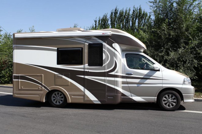 金杯阁瑞斯2.0发动机怎么样,房车测评人