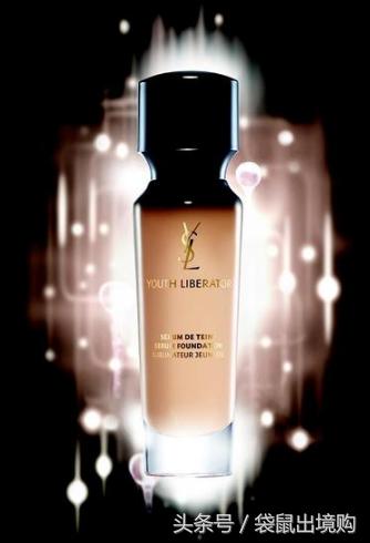 底妆要选择一款滋润度高的粉底液,超持久超自然底妆粉底液