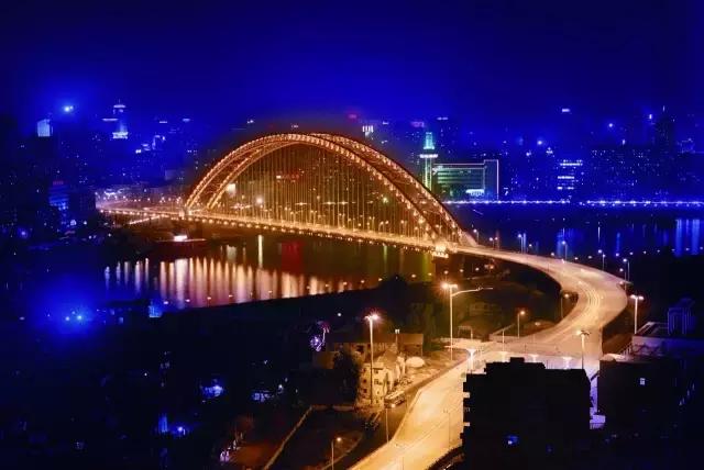 你不可不知的100种疾病信号,你不可不知的10条人性真相