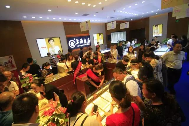 王健林万达成为世界性大品牌,王健林说万达开五十个商业中心