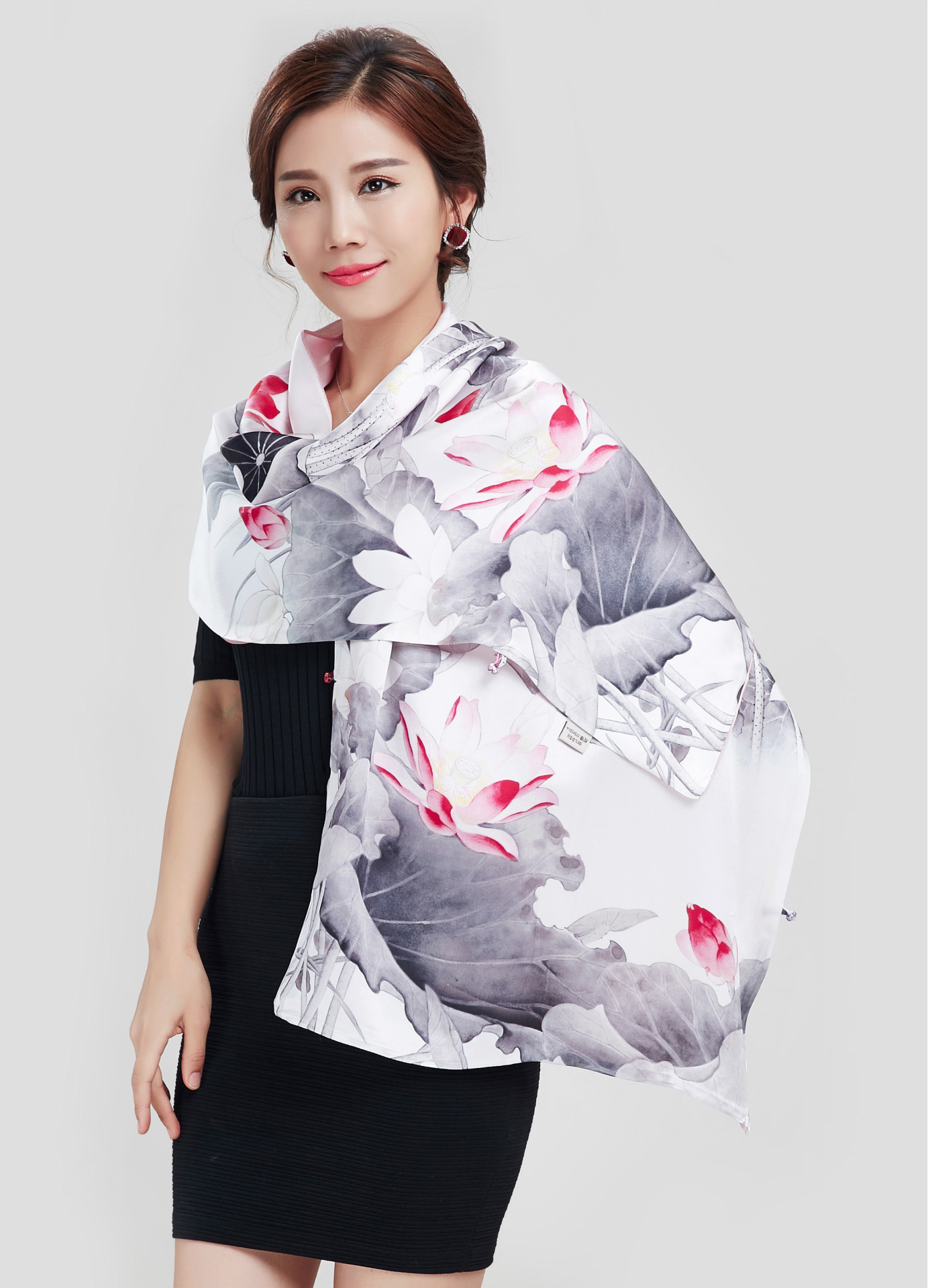 几款实用围巾系法,十种围巾戴法搭配棉衣