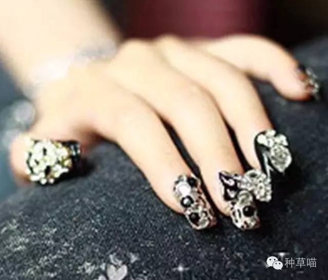 合适黄黑皮的高级指甲油,这几款仙系指甲油夏季不要错过