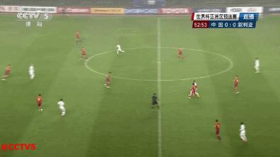 不胜反输成国庆第一堵！国足门将送礼叙利亚门将如演员卧草都太坑