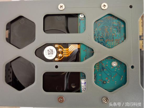 铁威马双盘位磁盘阵列设置,磁盘阵列柜评测铁威马