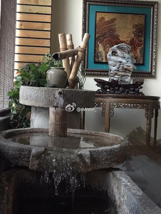 你能不能不颤抖地回答我周末有多冷？