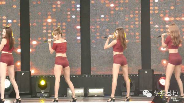 韩国身材最好的女团成员,韩国女团户外跳舞颜值身材超高