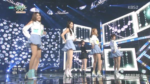 韩国身材最好的女团成员,韩国女团户外跳舞颜值身材超高