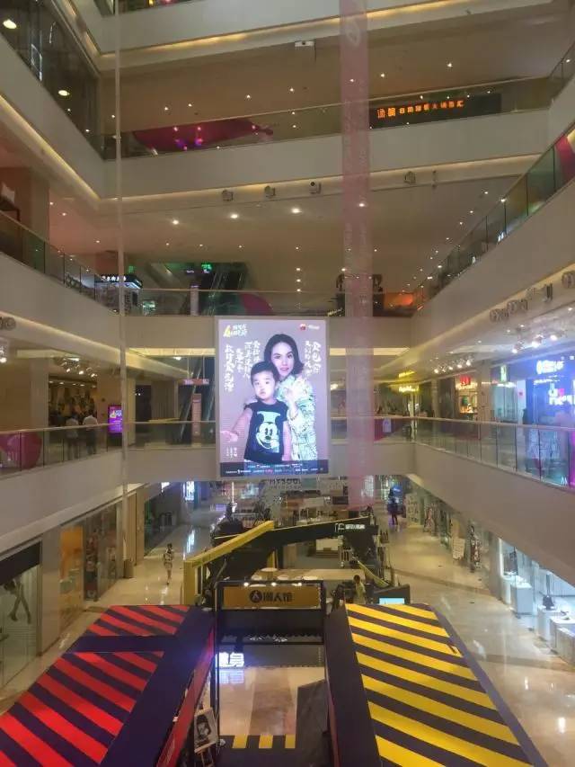 放肆买，放肆爱，是你对辛苦工作的最高致敬