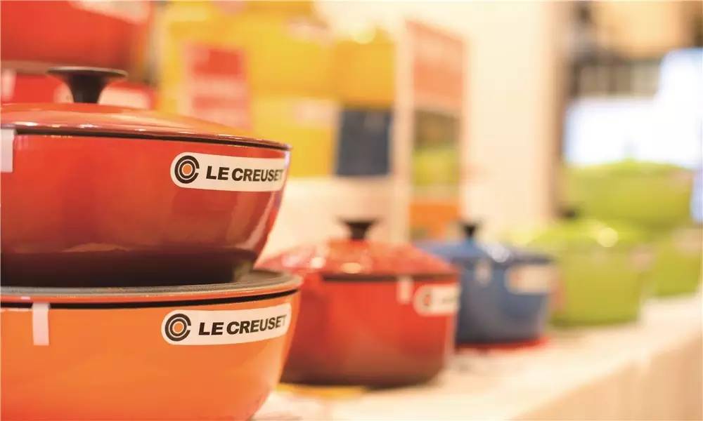 有人宁愿花3000元买一口锅，只是因为它长得好看？|CBNweekly