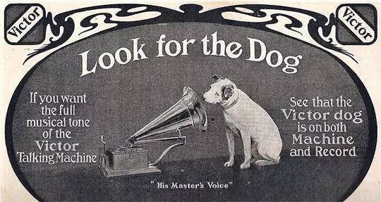 小狗尼帕Listen to His Masters Voice