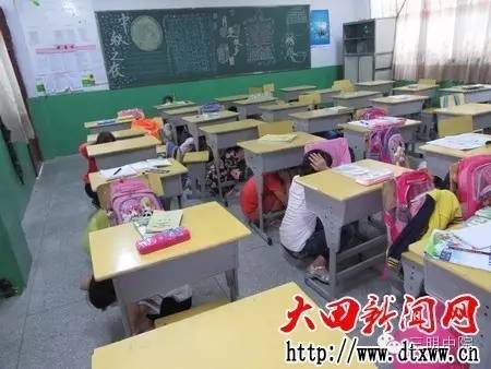 三明新闻速读：三明将乐县一女子因与古玩店店主有债务纠纷，*债讨**不成当街引燃液化气瓶相威胁