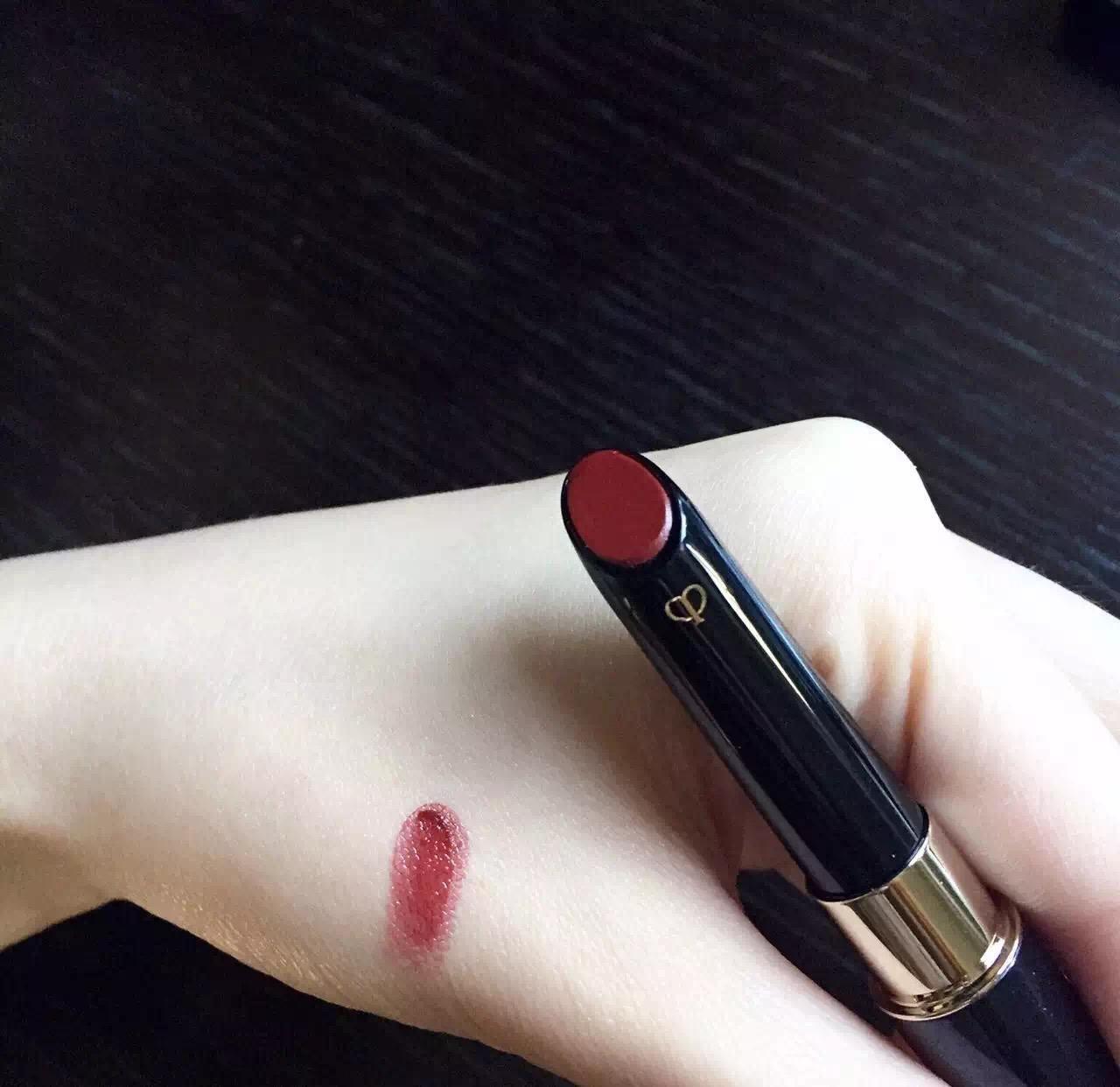 秋冬口红怎么买便宜的,秋冬口红涂什么颜色好看