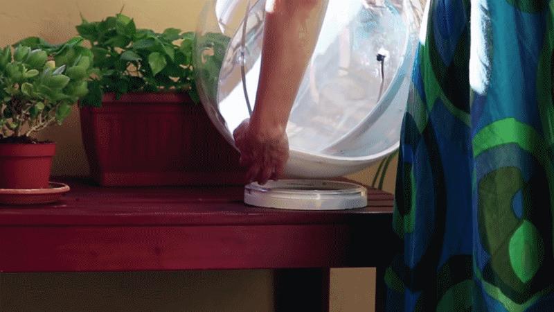 你拿镜子晃人时，有人用它点亮地下室居住者的家，为100万人带去温暖的日照！