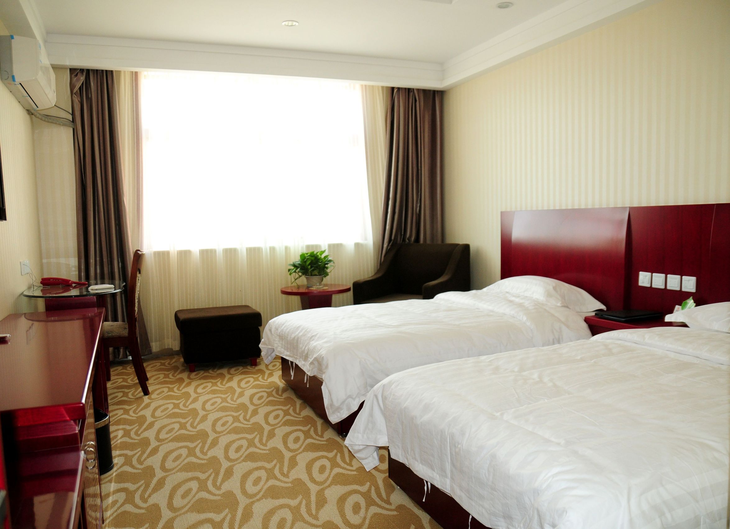 敦煌十大酒店,敦煌五星级酒店有几家