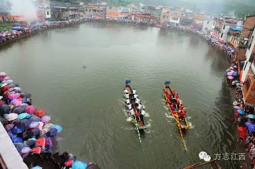 百丈龙潭指的就是江西的龙南县,福建百丈龙潭景点