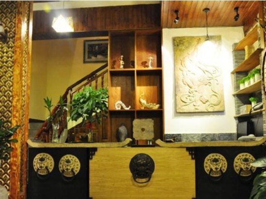 峨眉山旅游住哪个酒店比较方便,峨眉山度假酒店推荐最新