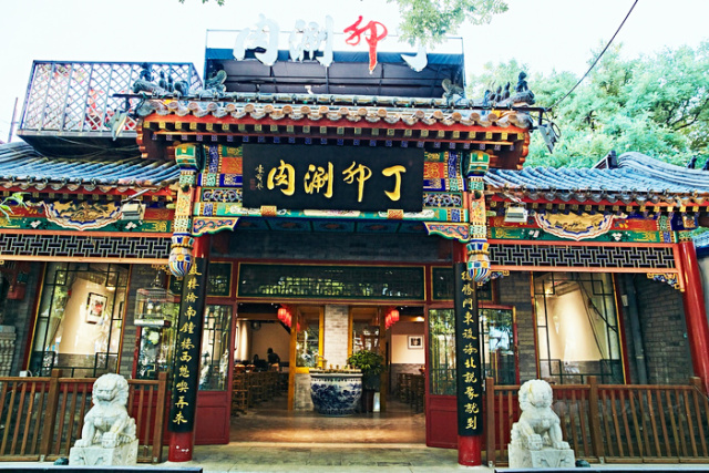 用铜锅吃火锅会更香吗,铜锅涮肉真的好吃吗