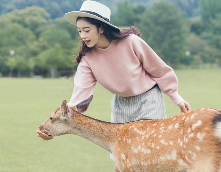 女生国庆出游穿搭推荐,十一国庆出游穿搭推荐
