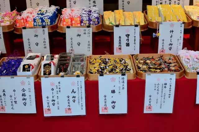 兜里只剩下几毛钱该买什么,穷到兜里只剩五块出头