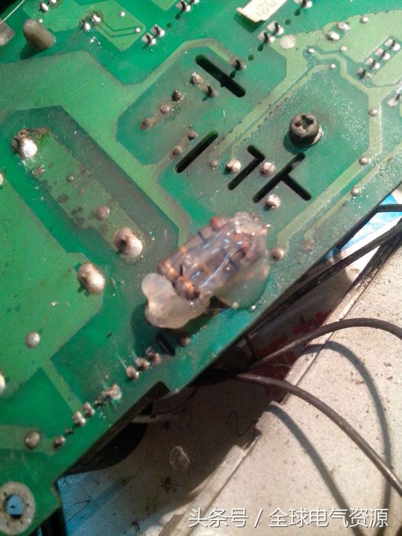 记一次变频器维修经历,跟着资深师傅学习变频器维修