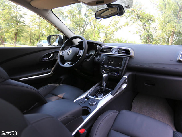 不看颜值只看性能的手机,2016款雷诺科雷嘉雾灯型号