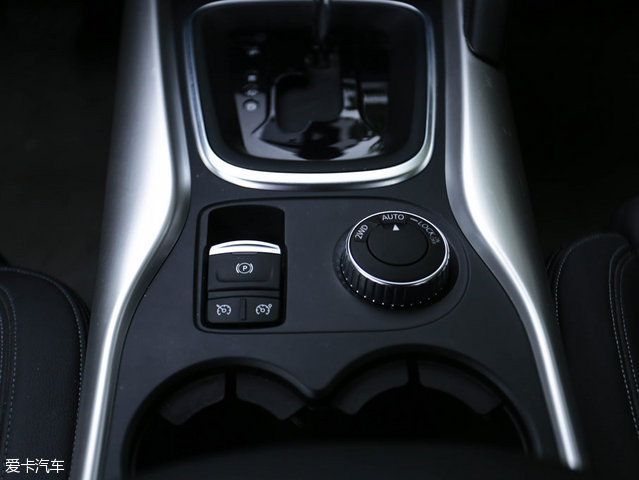 不看颜值只看性能的手机,2016款雷诺科雷嘉雾灯型号