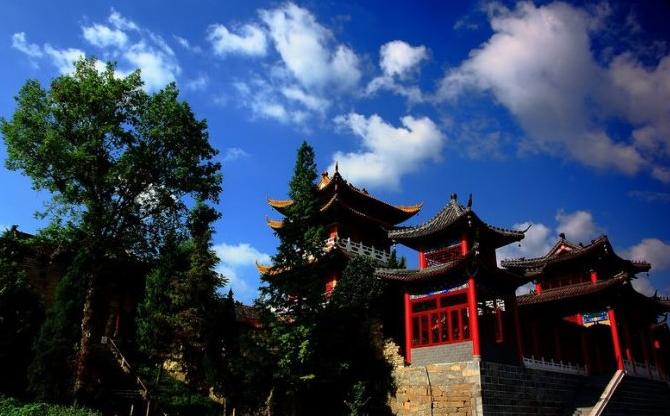 大别山中大金寨，这23个乡镇貌美如花，十一你不来？