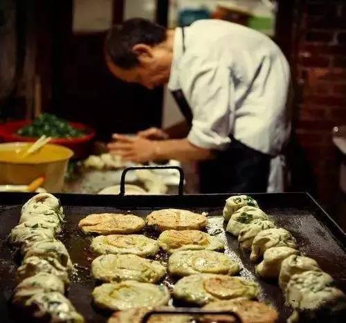 你能够查封取缔，但请别冷笑一个人34年的坚持