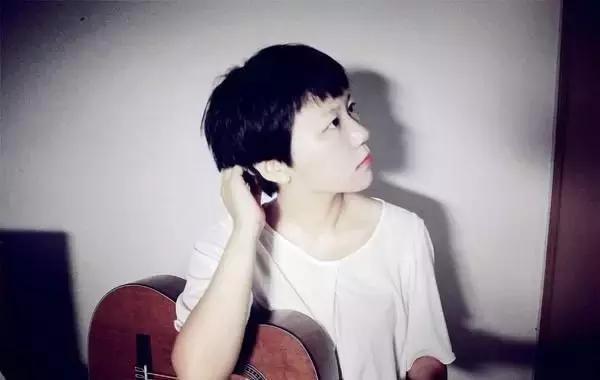 一首《借我》:听见谢春花，我什么都不想做了