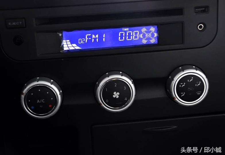 有颜值的suv家用40万,一款颜值高内饰美动力强的小型suv