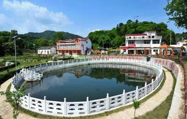 大别山中大金寨，这23个乡镇貌美如花，十一你不来？