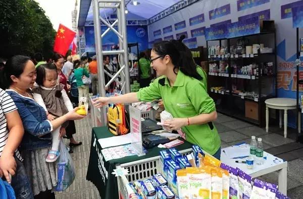 国庆来重庆从你的全世界路过,国庆来了完全视频