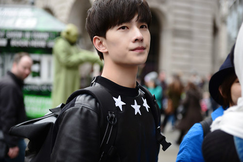 机场转机行李丢了怎么办,机场中转行李需要重新办理托运吗